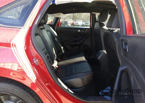 2021 Volkswagen Jetta Gli 2.0T Autobahn/2.0T S from USA, damaged, VIN 3VW6T7BU5MM084018